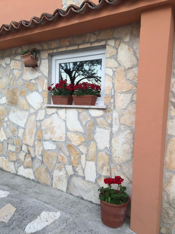 Guesthouse Tariba Supetarska Draga Bagian luar foto