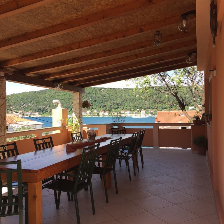Guesthouse Tariba Supetarska Draga Bagian luar foto