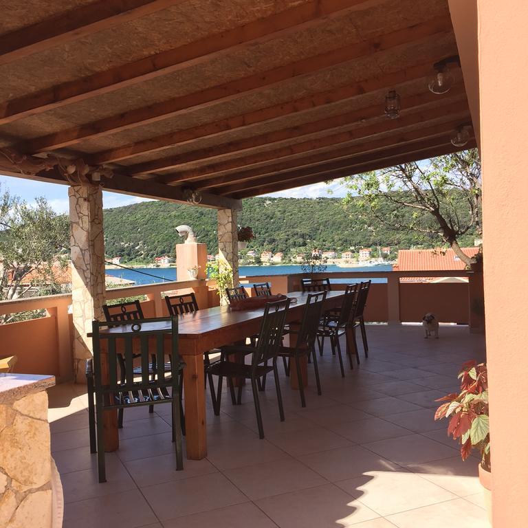 Guesthouse Tariba Supetarska Draga Bagian luar foto