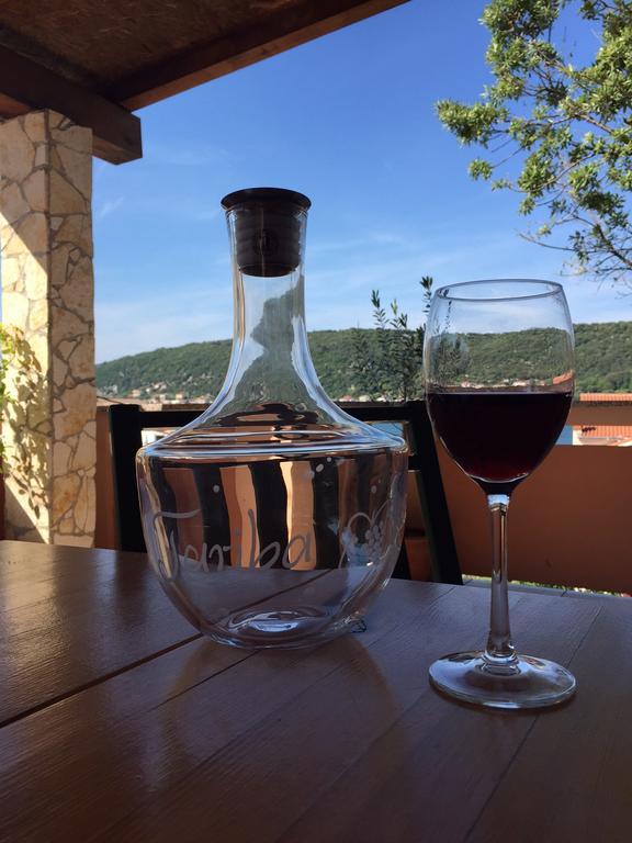 Guesthouse Tariba Supetarska Draga Bagian luar foto